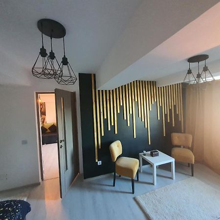 Gmg Residence トゥルゴヴィシュテ エクステリア 写真