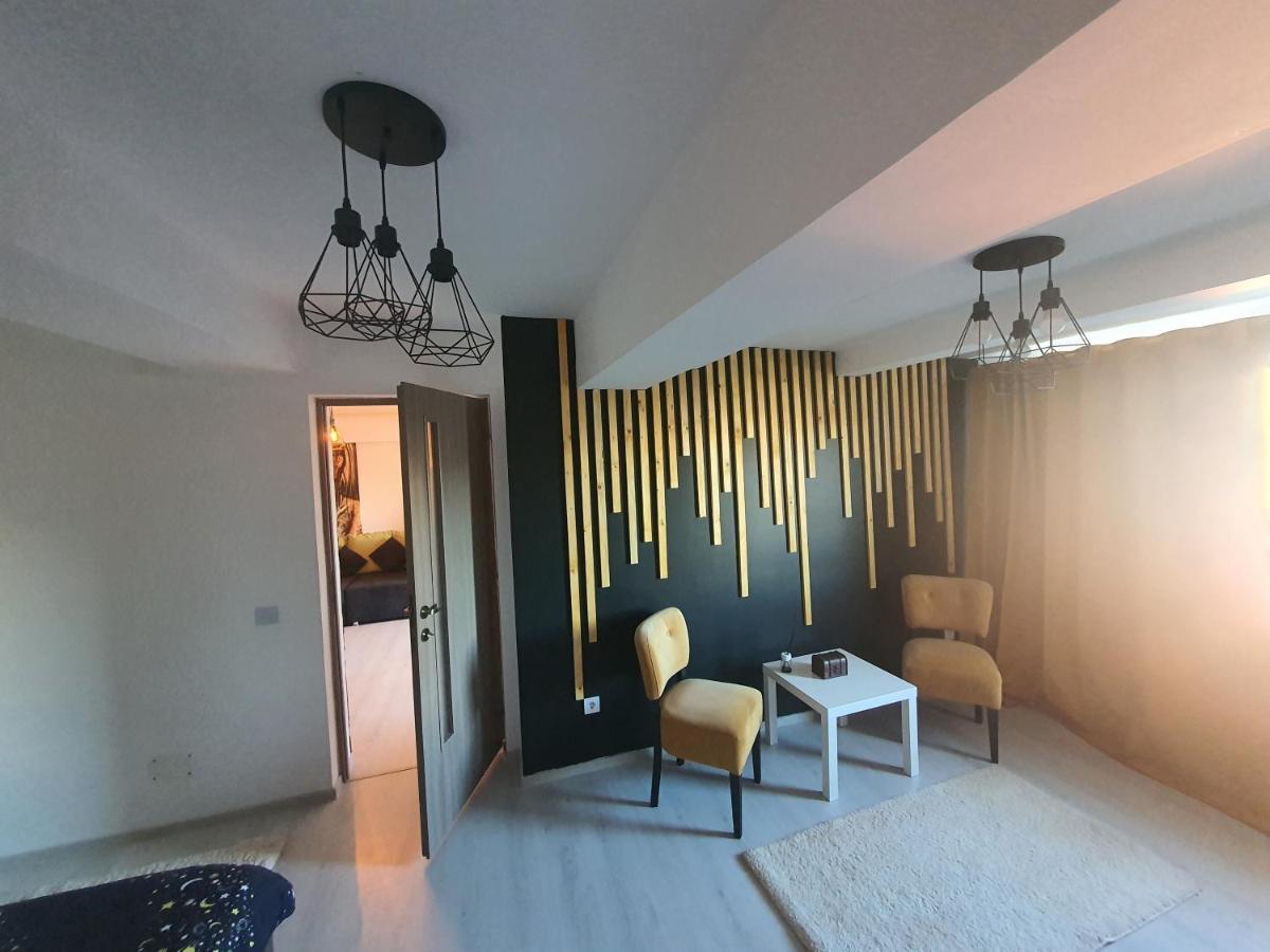 Gmg Residence トゥルゴヴィシュテ エクステリア 写真