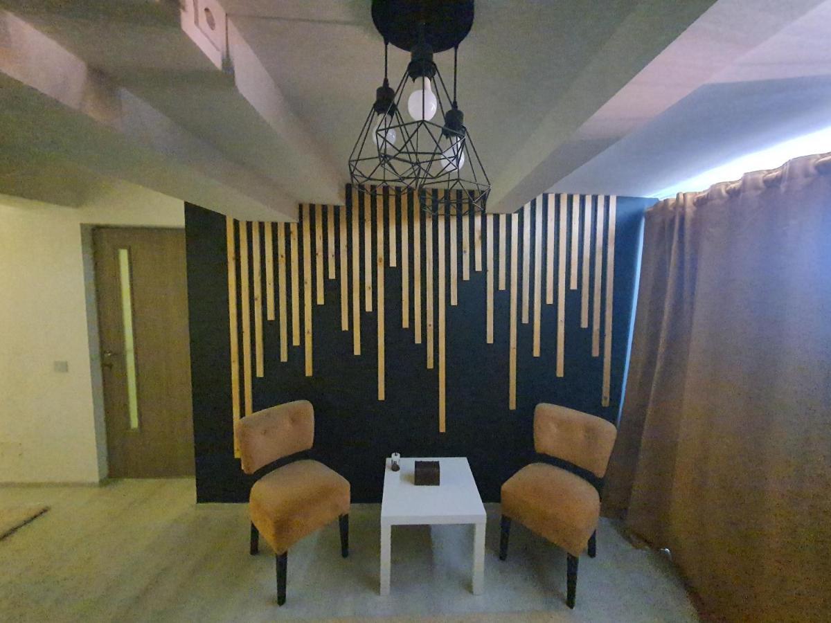 Gmg Residence トゥルゴヴィシュテ エクステリア 写真