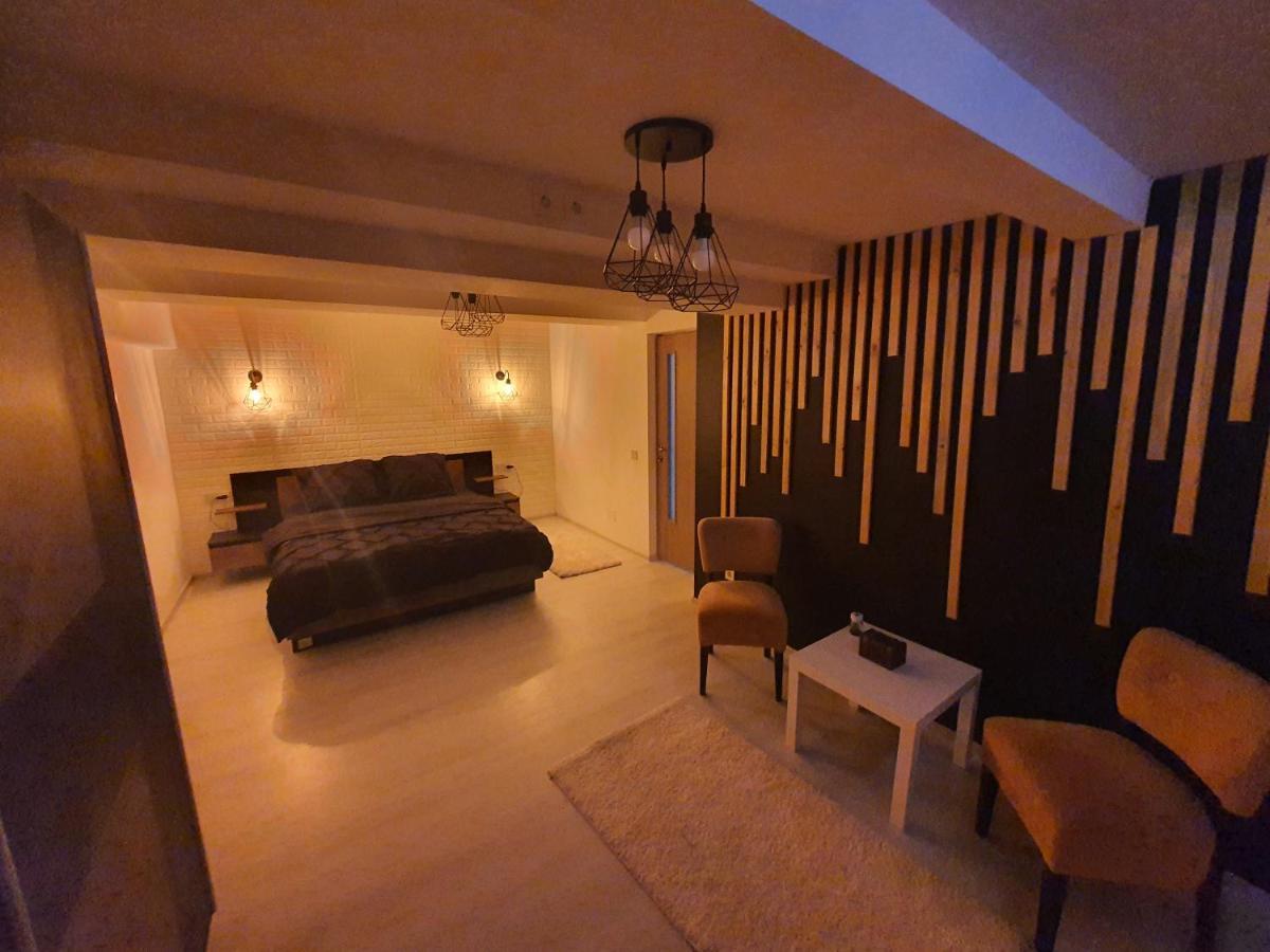 Gmg Residence トゥルゴヴィシュテ エクステリア 写真