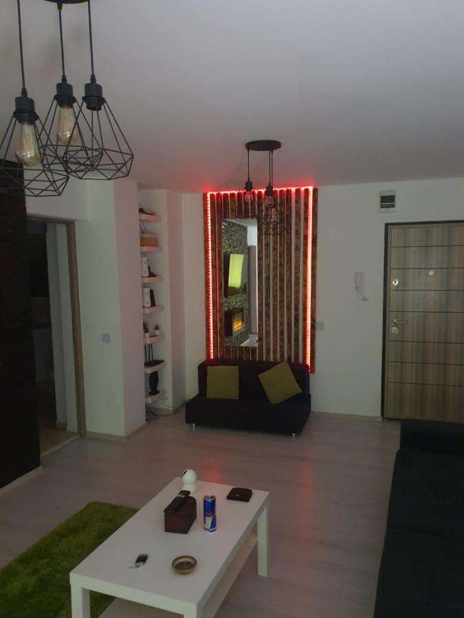 Gmg Residence トゥルゴヴィシュテ エクステリア 写真