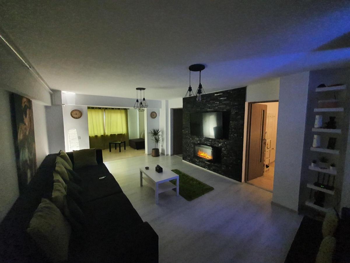 Gmg Residence トゥルゴヴィシュテ エクステリア 写真
